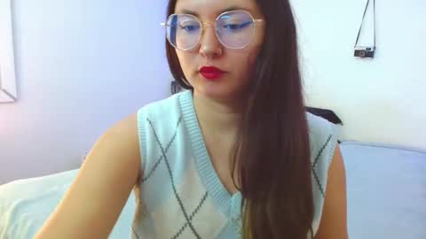 mily_baker online show from December 2, 2024, 5:31 pm