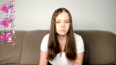 miss__ariel online show from December 3, 2024, 11:27 am