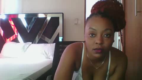 miss_dree online show from January 16, 2025, 1:13 pm