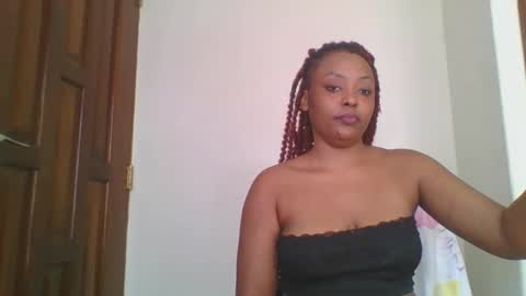 miss_dree online show from January 12, 2025, 1:22 pm