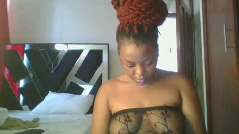 miss_dree online show from January 19, 2025, 11:49 am