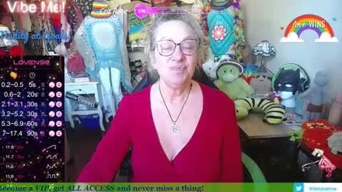 Tulsa Mae aka Mz. Pahkah online show from November 21, 2024, 3:34 pm