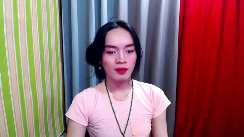 missflawless699 online show from January 4, 2025, 4:51 pm