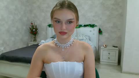 missmariat online show from December 26, 2024, 3:33 pm