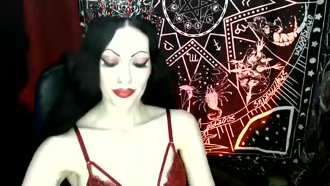 MissMoonDoll online show from December 12, 2024, 5:23 am