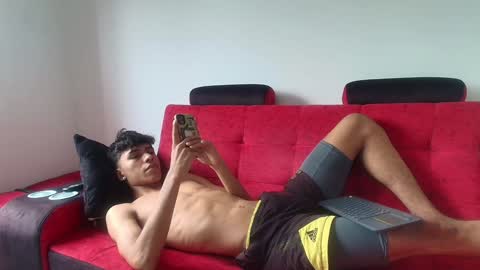 mister_jhonxxx online show from December 27, 2024, 9:22 pm