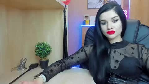 Mistress Kristi online show from November 15, 2024, 9:03 pm