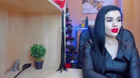 Mistress Kristi online show from December 28, 2024, 11:09 pm