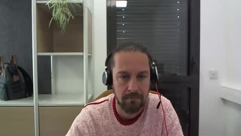 Julien online show from December 22, 2282, 8:13 pm