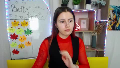 MollyTravis online show from November 10, 2024, 2:20 pm