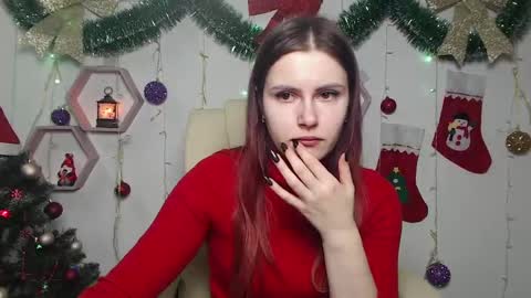 MollyTravis online show from December 2, 2024, 8:33 am