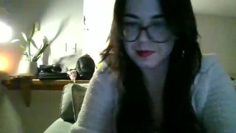 moonbutterfly94 online show from December 27, 2024, 5:42 am