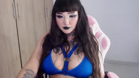 Morgan Moon online show from November 21, 2024, 5:09 am