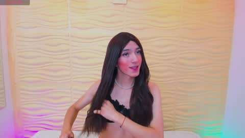 moxi_sweet online show from January 14, 2025, 3:01 am