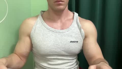 Mrbiceps23 online show from December 9, 2024, 5:27 pm