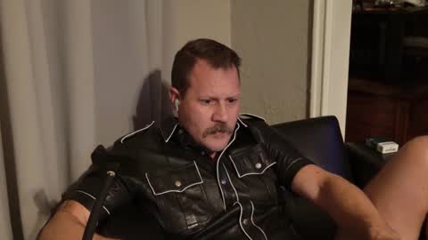 mrleather online show from January 20, 2025, 7:17 am