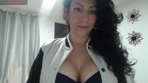 mrs_deborah online show from January 5, 2025, 11:59 am