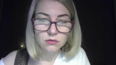 ms_mario online show from December 26, 2024, 7:27 am