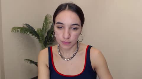 ms_sophiee online show from November 18, 2024, 6:56 am