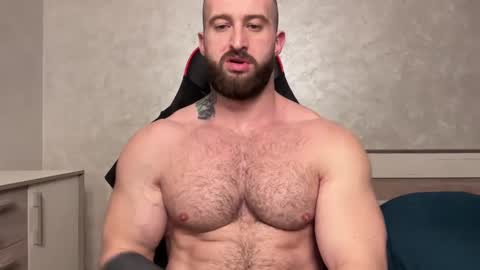 Muscle God online show from January 19, 2025, 2:31 pm