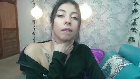 Mayra online show from January 8, 2025, 11:14 pm