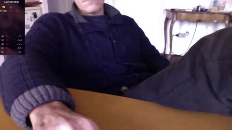 Bi sexy guy lovense hush is on private is open or password show tip if you like. online show from December 15, 2024, 8:06 am