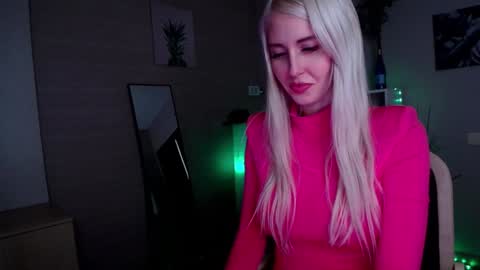 Nastya online show from December 19, 2024, 1:56 am