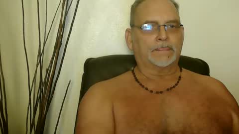 Daddy online show from December 22, 2024, 9:56 pm