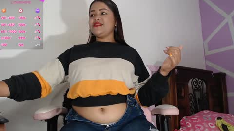 Leina  modelo independiente online show from November 10, 2024, 3:03 pm