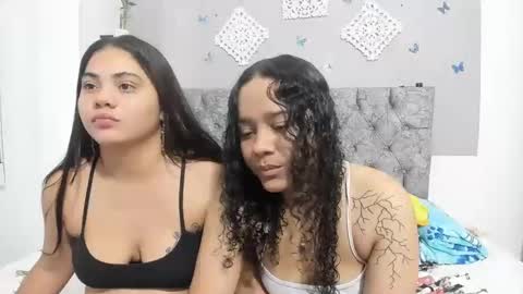 nay_and_aleja online show from November 19, 2024, 5:03 am