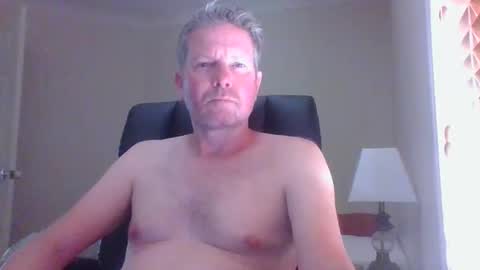 newkie696969 online show from November 26, 2024, 4:02 am