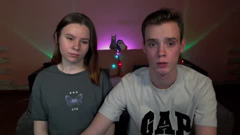 nick and molly online show from December 25, 2024, 5:05 pm