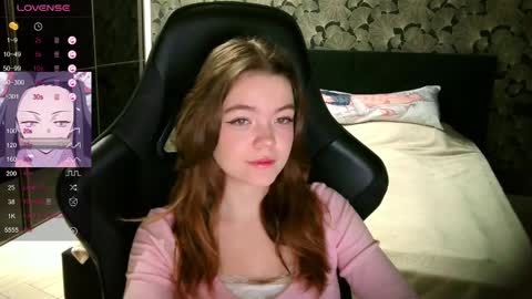 NicoleMeew online show from December 25, 2024, 7:26 pm