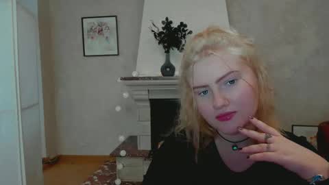 nika_drake online show from January 22, 2025, 12:34 pm