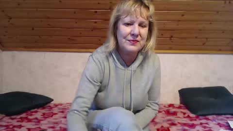 Nikole1 online show from December 9, 2024, 10:24 am