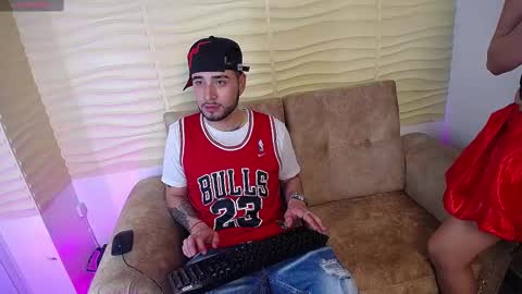 noa_gomez07 online show from December 9, 2024, 3:01 am