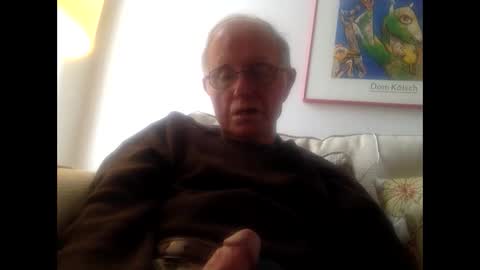 olderthandirt69 online show from January 16, 2025, 5:58 pm