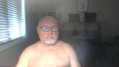 Oldsemen63c online show from November 19, 2024, 2:01 pm