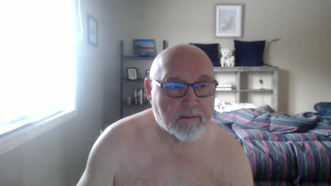 Oldsemen63c online show from December 13, 2024, 4:33 pm