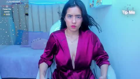 olivia18__ online show from December 17, 2024, 5:32 am