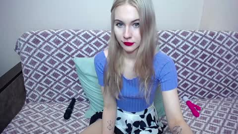 olivia_graceee online show from January 9, 2025, 4:07 pm