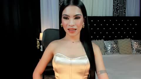 olivia_hotcummer online show from December 22, 2024, 3:27 pm