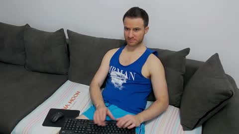 onesexyguy4u online show from December 29, 2024, 11:26 pm