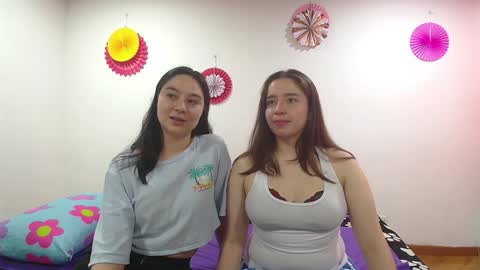 Angie  Daniela online show from December 5, 2024, 9:22 pm