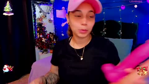 pamela_heinz online show from December 23, 2024, 7:54 pm