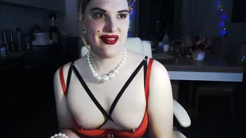 Sarina Williams online show from December 15, 2024, 3:06 pm