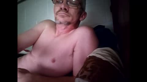 papasmurf4u81 online show from January 19, 2025, 7:23 pm