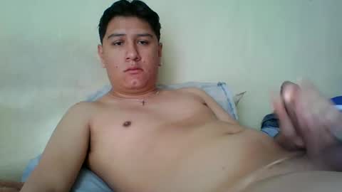 papi_daddy01 online show from February 12, 2025, 1:54 pm