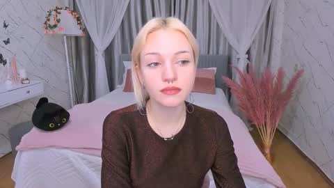 Beautiful Molly online show from December 3, 2024, 3:11 am