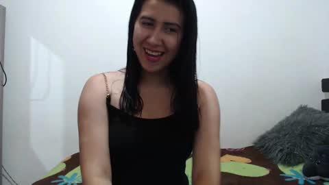 pau_gomez_0809 online show from December 29, 2024, 2:34 am